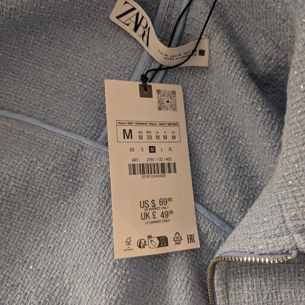 Thread Jacket - Picture 4 of 5